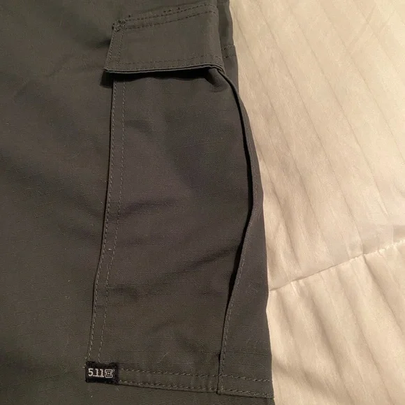 Men’s 5.11 Tactical Lightweight TDU Ripstop Work Pants - Picture 2 of 5